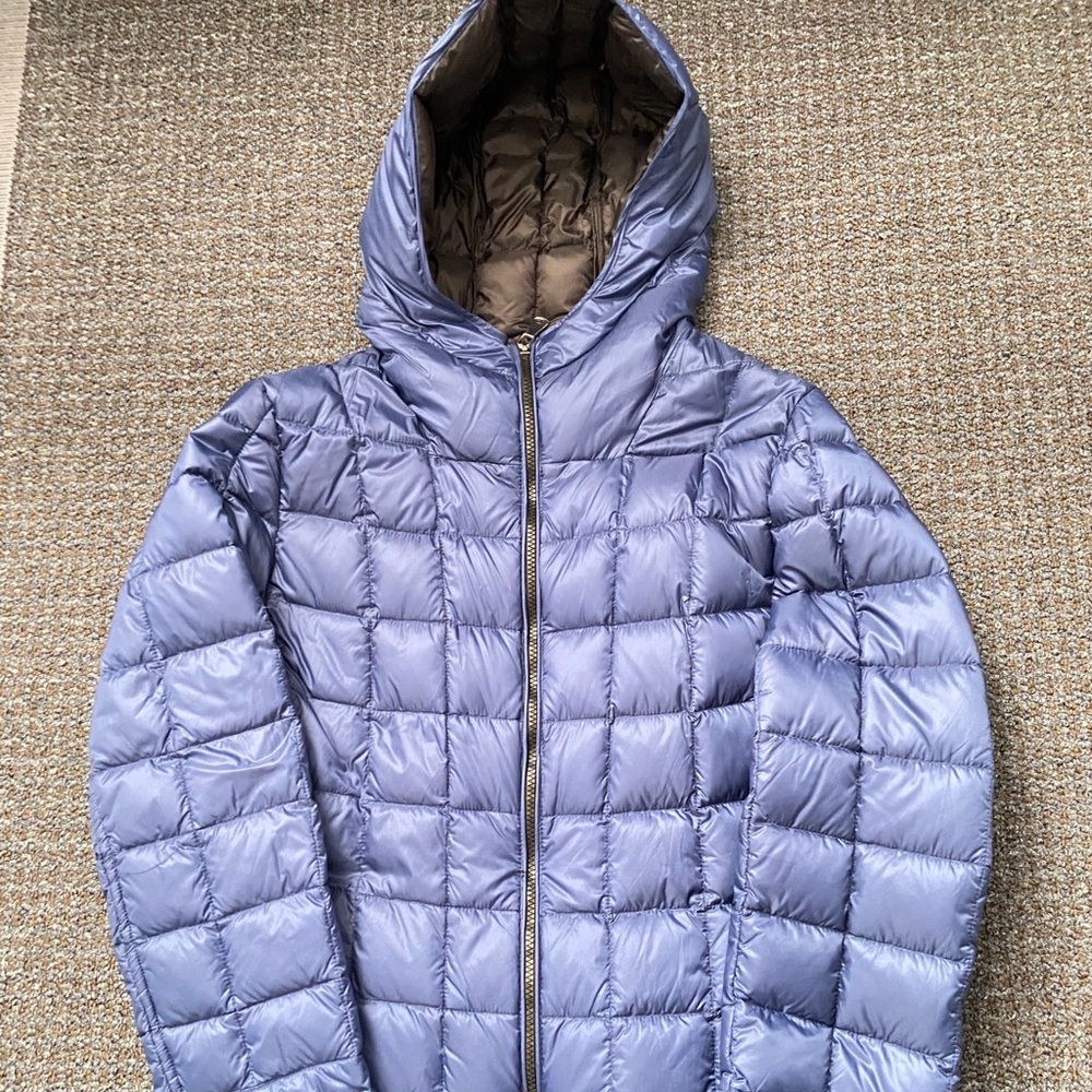 “Packable” down jacket with hood